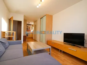 Pronájem bytu 2+kk, Praha - Prosek, Litoměřická, 50 m2