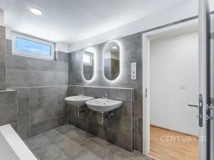 Pronájem bytu 3+kk, Praha, 66 m2