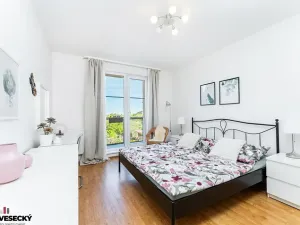 Prodej bytu 3+kk, Praha - Třeboradice, Špeciánova, 74 m2