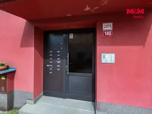 Prodej bytu 2+1, Aš, Hlavní, 51 m2