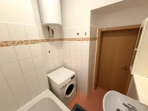 Prodej bytu 2+kk, Praha - Libeň, Vosmíkových, 48 m2