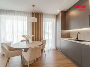 Prodej bytu 1+kk, Rokycany, Vysoký průhon, 43 m2