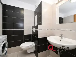 Pronájem bytu 2+kk, Praha - Černý Most, Rudolfa Holeky, 33 m2