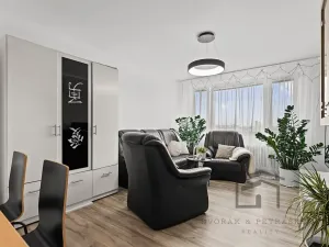 Prodej bytu 1+1, Praha - Háje, Bajkonurská, 52 m2