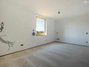 Prodej rodinného domu, Hradčany, 119 m2