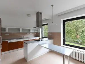 Pronájem kanceláře, Praha - Kunratice, Ke hrádku, 417 m2