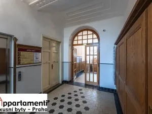 Prodej bytu 2+1, Praha - Nové Město, Ječná, 68 m2