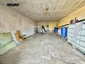 Prodej rodinného domu, Chrudim, 478 m2