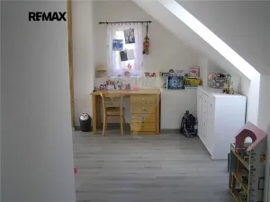 Prodej rodinného domu, Uhlířské Janovice, 200 m2