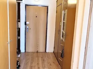 Prodej bytu 2+kk, Praha - Horní Měcholupy, Milánská, 43 m2