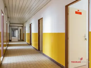 Pronájem obchodního prostoru, Hradec Králové - Nový Hradec Králové, třída Edvarda Beneše, 402 m2