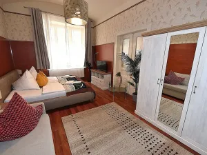 Prodej kanceláře, Praha - Vinohrady, Balbínova, 72 m2