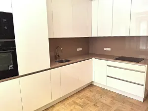 Pronájem bytu 2+1, Praha - Dejvice, Vítězné náměstí, 67 m2