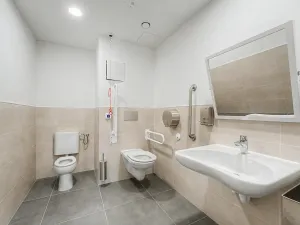 Pronájem komerční, Praha - Lysolaje, Kovárenská, 82 m2
