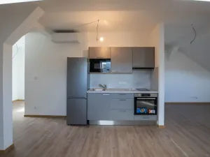 Pronájem činžovního domu, Říčany, 17. listopadu, 63 m2