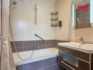 Prodej bytu 3+1, Uherské Hradiště - Jarošov, Markov, 75 m2