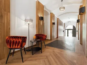 Prodej bytu 3+kk, Horní Planá, Náměstí, 83 m2