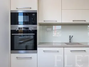 Prodej bytu 2+kk, Praha - Smíchov, Na Popelce, 58 m2