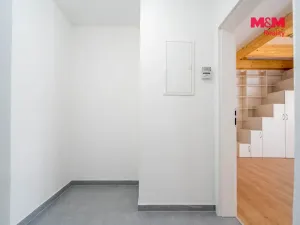 Pronájem bytu 1+kk, Mnichovo Hradiště - Hradec, 25 m2