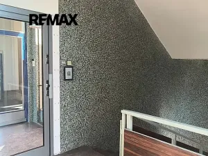 Pronájem kanceláře, Praha - Kobylisy, Horňátecká, 19 m2