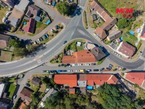 Prodej obchodního prostoru, Týnec nad Labem, Havlíčkova, 207 m2