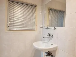 Pronájem bytu 2+kk, Hradec Králové, Střelecká, 45 m2