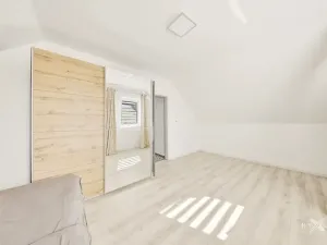 Pronájem rodinného domu, Postřižín, Datlová, 137 m2