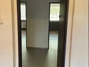 Pronájem bytu 2+kk, Praha - Troja, Krosenská, 45 m2