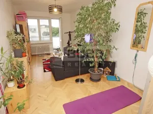Pronájem bytu 2+1, Praha - Hloubětín, Zelenečská, 50 m2