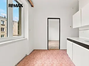 Prodej bytu 2+1, Přeštice, Smetanova, 52 m2