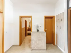 Prodej bytu 6+kk a větší, Praha - Břevnov, Kukulova, 230 m2