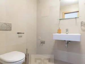 Pronájem bytu 2+kk, Praha - Košíře, Vrchlického, 48 m2
