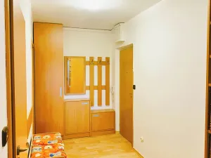 Pronájem bytu 2+kk, Hradec Králové, Pospíšilova, 55 m2