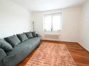 Prodej bytu 3+1, Luhačovice, Antonína Slavíčka, 68 m2