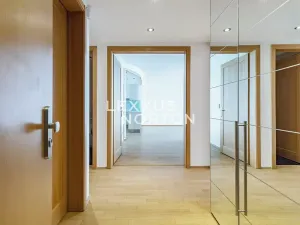 Pronájem bytu 4+kk, Praha - Nové Město, Senovážné náměstí, 130 m2