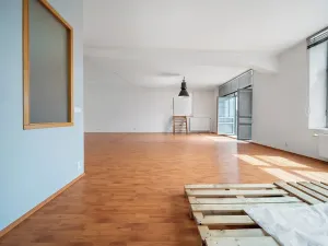 Prodej atypického bytu, Brno, Zábrdovická, 107 m2