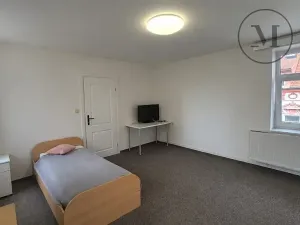 Pronájem bytu 3+1, České Budějovice, Jírovcova, 75 m2
