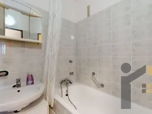 Prodej bytu 3+1, Praha - Braník, Novodvorská, 73 m2