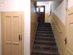 Pronájem kanceláře, Praha - Nusle, Jaromírova, 54 m2