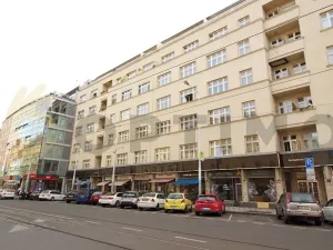 Pronájem bytu 1+1, Praha - Smíchov, Štefánikova, 43 m2