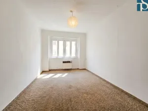 Prodej bytu 2+kk, Praha - Vysočany, Novovysočanská, 48 m2