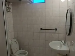 Pronájem bytu 1+1, Krhanice, 58 m2