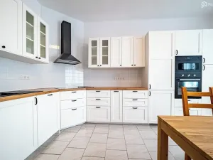 Pronájem obchodního prostoru, Rosice, Brněnská, 84 m2