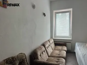 Prodej rodinného domu, Hluboké Mašůvky, 85 m2