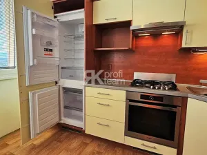 Pronájem bytu 2+1, Opava, Na Pastvisku, 44 m2