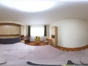 Prodej bytu 4+1, Praha - Kamýk, Zárubova, 85 m2