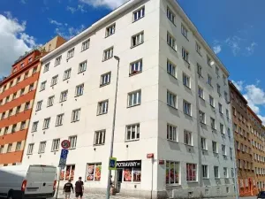 Pronájem bytu 2+1, Praha - Nusle, V Horkách, 52 m2