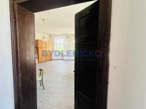 Prodej rodinného domu, Černá v Pošumaví, 190 m2