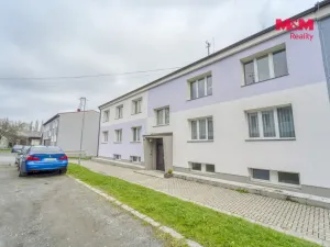 Prodej bytu 4+1, Lesná, 64 m2