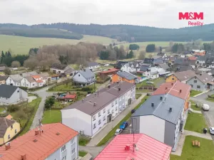 Prodej bytu 4+1, Lesná, 64 m2